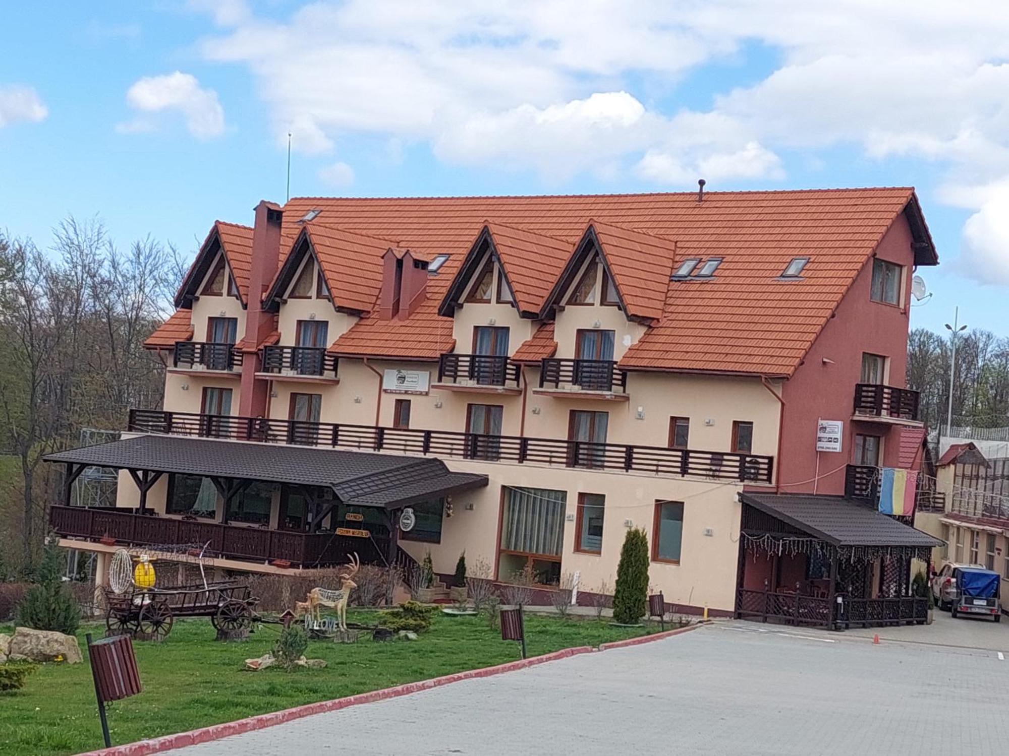 Pension Chalet Poiana Marului Ranch Exteriér fotografie